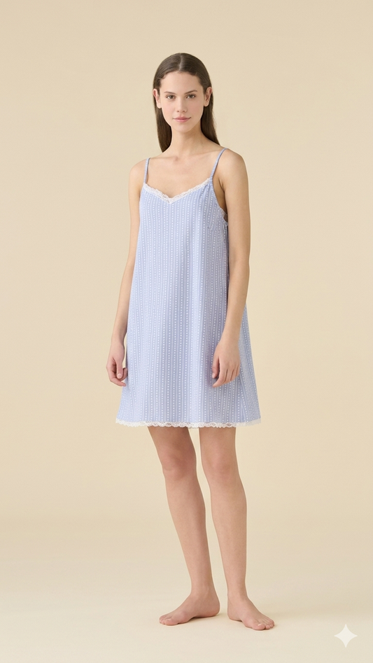 Camicia da Notte Donna Estiva – Bretelline, Scollo a V e Pizzo, Celeste, 100% Cotone