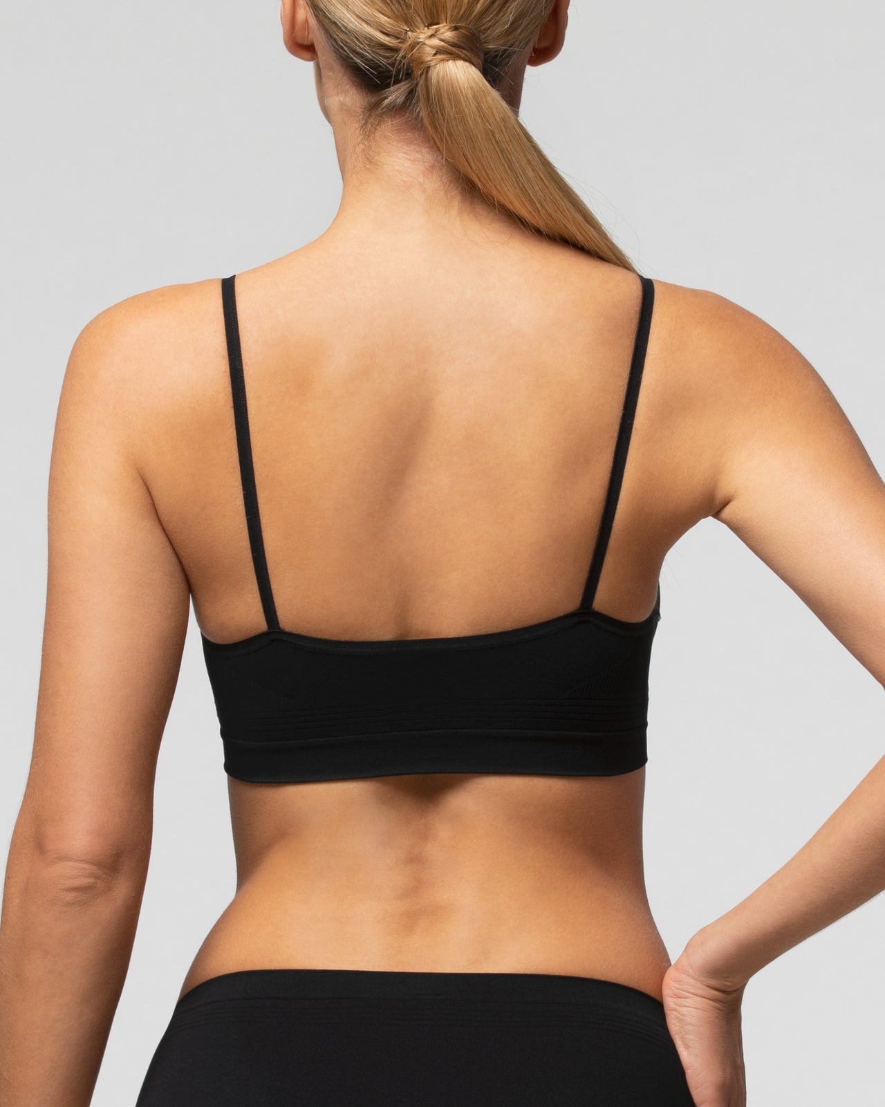 Pompea Brassiere Seamless Donna Spalla Stretta in Microfibra