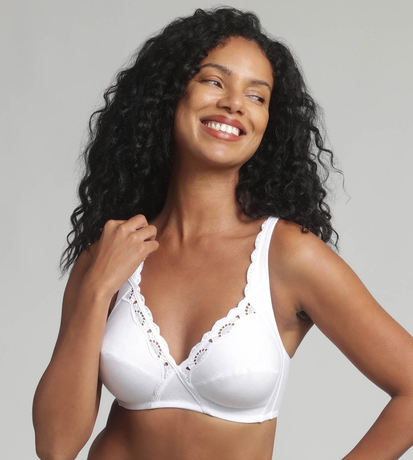 Reggiseno Senza Ferretto Playtex Cotton Support 6695 – Filo di Scozia Criss Cross | Bianco e Nero